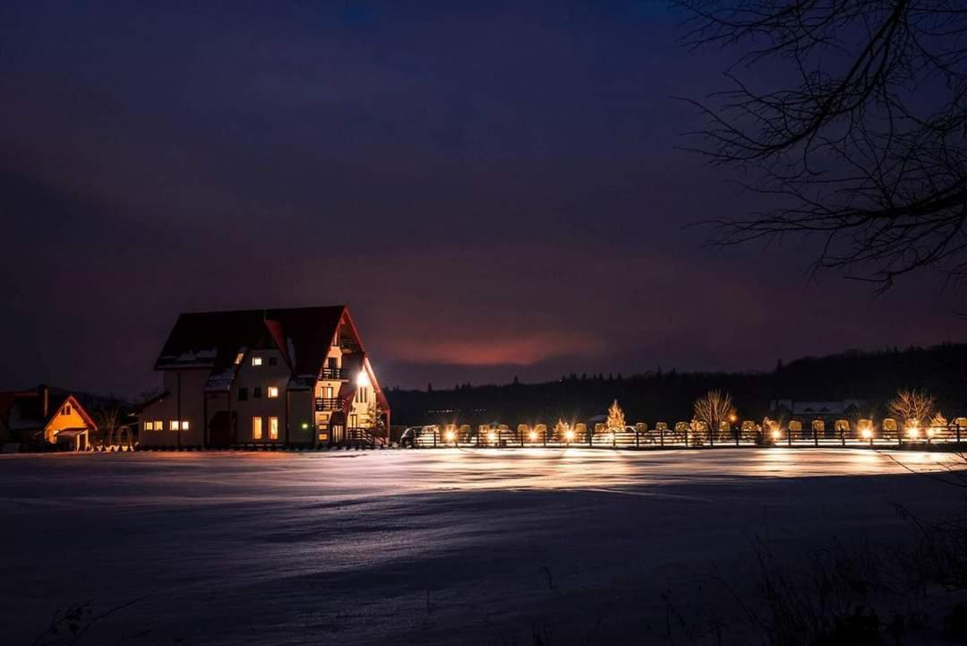 Pensiunea Perla Neamtului Minastirea Neamt Exteriér fotografie