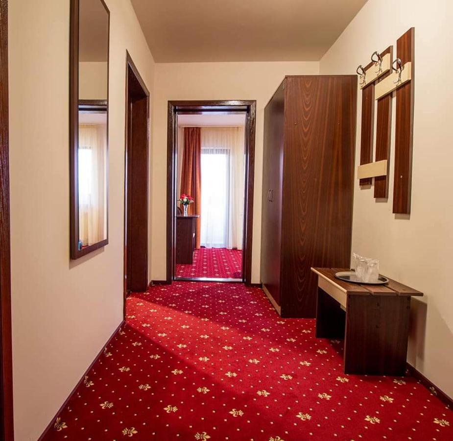 Pensiunea Perla Neamtului Minastirea Neamt Exteriér fotografie